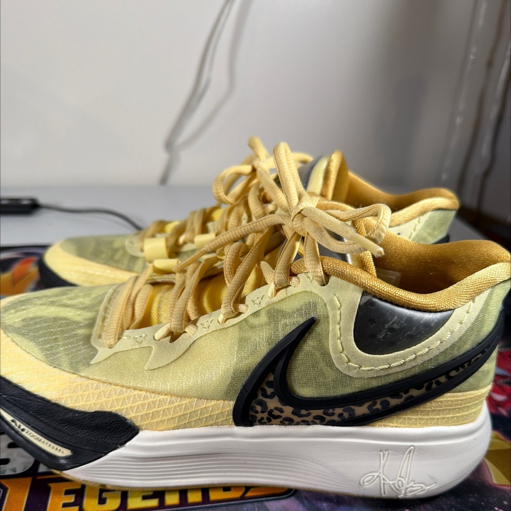 Nike Kyrie 8 Citron Tint Leopard DJ6017-800 Mens 6.5 / Womens 8 Shoes